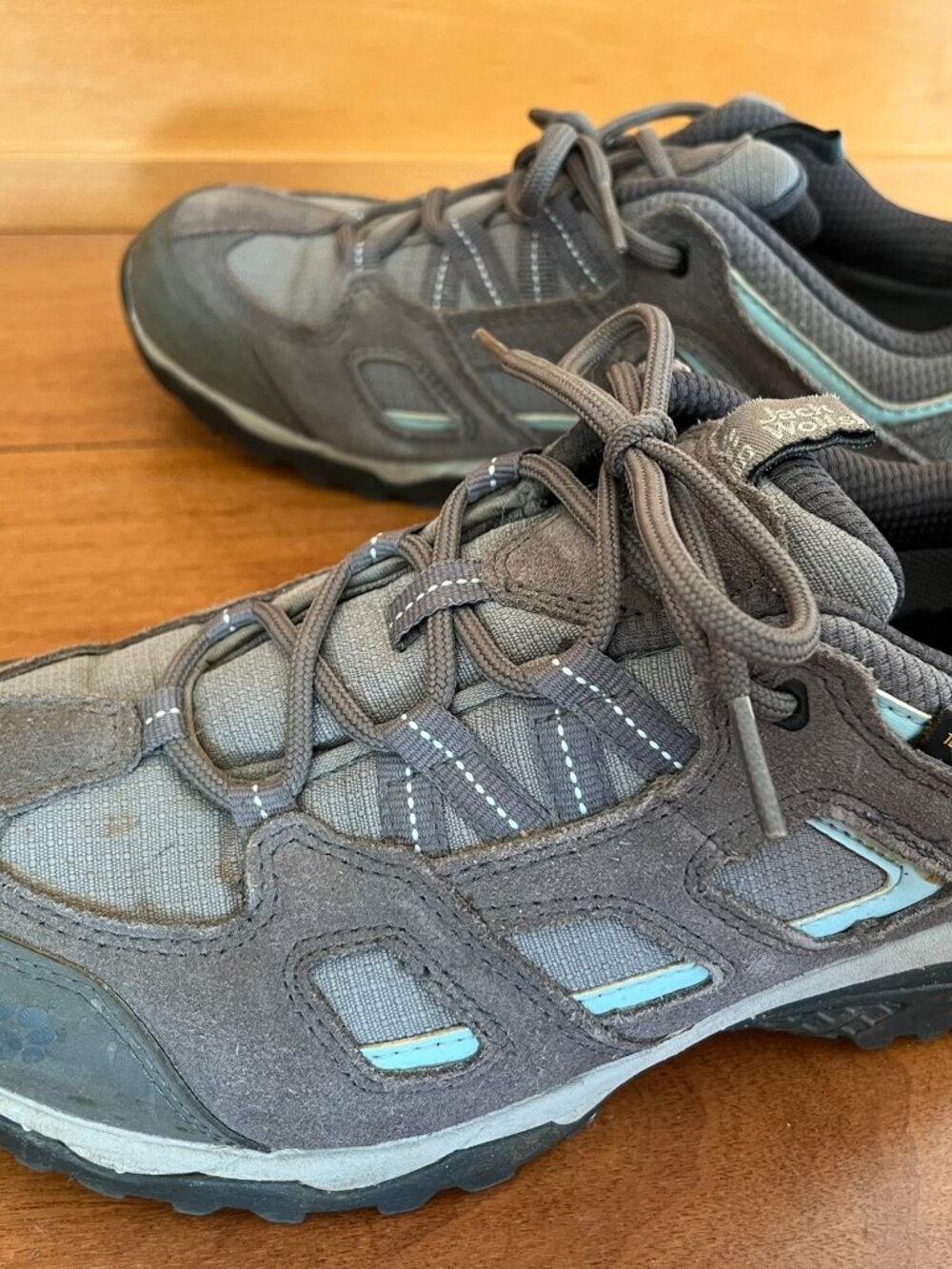 Jack Wolfskin Women Hiking Shoes Gray Trail Sneakers Gorpcore Sz 6.5